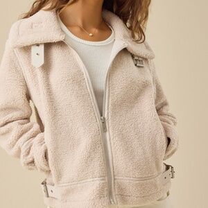 Altar'd State Tara Sherpa Fleece Teddy Zip Moto Jacket - Beige, Small